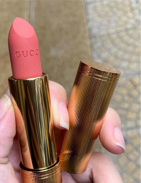 Gucci 304 Queen Christina, Rouge à Lèvres Mat Lipstick.