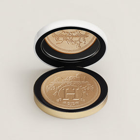 Face and eye illuminating powder, Limited edition.