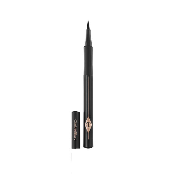 CHARLOTTE TILBURY.
THE FELINE FLICK EYELINER