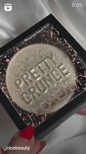 Huda Beauty- Pretty Grunge Face Gloss.